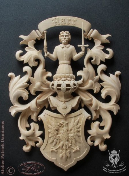 Armoiries de la famille HARR (Royaume-Uni) | Armoiries de famille en bois sculpté