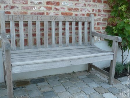 Banc de jardin en teck avec texte pour occasion spéciale | Inscription sur banc de jardin