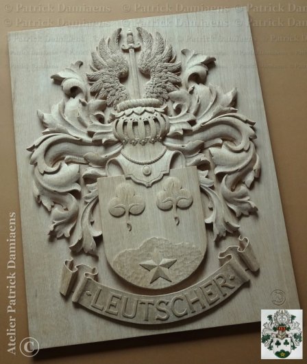 Blason et armoiries bois sculpté |  Blason de famille LEUTSCHER ( Pays-Bas )