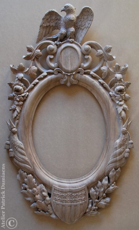 Miroir ovale avec aigle | Miroir datant de la guerre civile américaine.