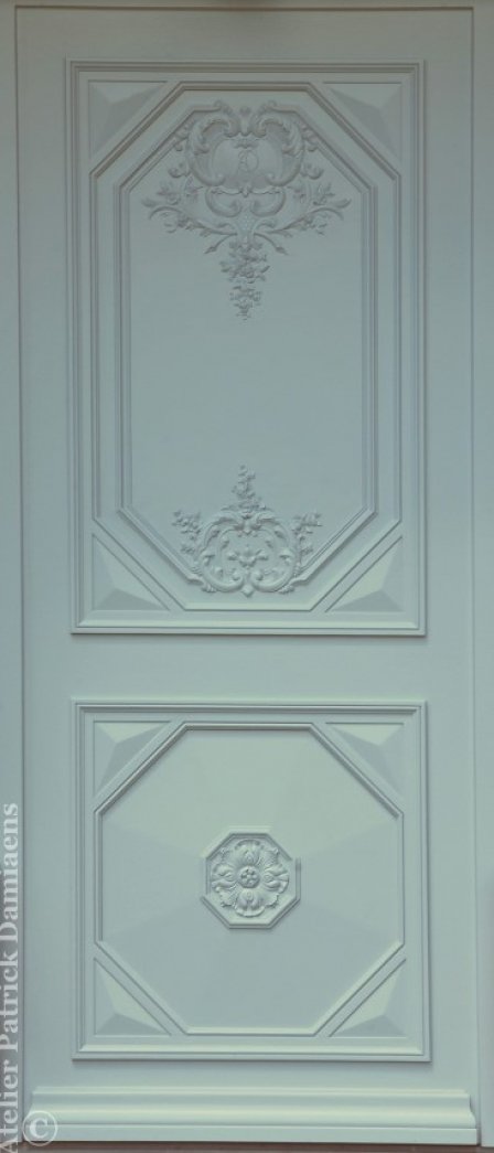 Sculptures sur bois pour menuiserie | Porte sculpté