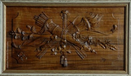 Un trophée de chasse réalisé en bois | Sculpture ornementale sur bois